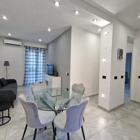 Casa vacanze La Maddalena Holiday Home *